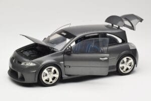 Renault Megane Mk2 RS Vampire Grey Norev 1:18 185101 Metall — bild 2 av 8