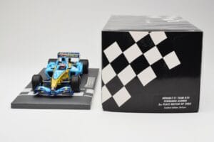 Renault R25 #5 F. Alonso 2nd Place British GP 2005 Minichamps 1:18 117051105 Metall — bild 6 av 6