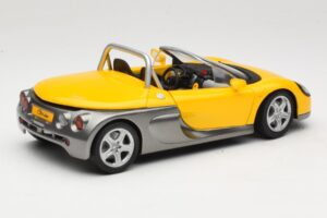 Renault Sport Spider Gul Anson 1:18 30350-R1 Metall — bild 3 av 8