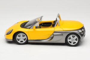 Renault Sport Spider Gul Anson 1:18 30350-R1 Metall — bild 4 av 8