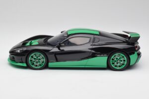 Rimac Nevera Record Monochrome Svart GT Spirit 1:18 GT916 Resin — bild 3 av 6