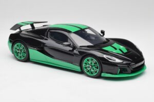 Rimac Nevera Record Monochrome Svart GT Spirit 1:18 GT916 Resin — bild 4 av 6