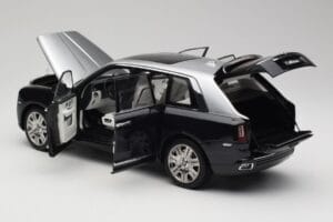 Rolls-Royce Cullinan Svart & Silver OEM 1:18 ROLLS001 Metall — bild 5 av 8