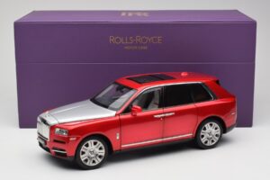 Rolls-Royce Cullinan Röd Med Shadow Wheels OEM 1:18 028-18A Metall — bild 8 av 8