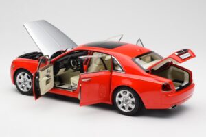 Rolls-Royce Ghost Röd & Silver Kyosho 1:18 008802RS Metall — bild 5 av 8