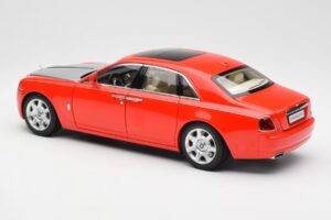 Rolls-Royce Ghost Röd & Silver Kyosho 1:18 008802RS Metall — bild 7 av 8