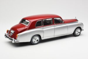 Rolls-Royce Phantom VI Silver Röd Kyosho 1:18 08905SR Metall — bild 3 av 8