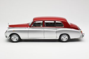 Rolls-Royce Phantom VI Silver Röd Kyosho 1:18 08905SR Metall — bild 4 av 8