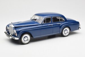 Rolls-Royce Silver Cloud III Flying Spur Mulliner RHD Mörkblå MCG 1:18 MCG18124 Metall
