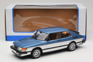 Saab 900 Turbo Blue Metallic MCG 1:18 MCG18261MCW Metall — bild 6 av 6