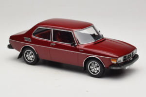 Saab 99 EMS Metallic Röd MCG 1:18 MCG18441 Metall — bild 4 av 6