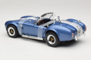 Shelby Cobra 427 S/C Blå Vit Rand Road Signature 1:18 92058-P2 Metall — bild 5 av 6