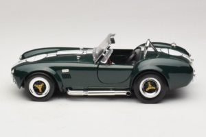 Shelby Cobra 427 S/C Mörkgrön Vita Ränder Road Signature 1:18 92058-P1 Metall — bild 4 av 8
