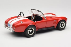 Shelby Cobra 427 S/C Guardsman Red ERTL 1:18 7369 Metall — bild 3 av 8