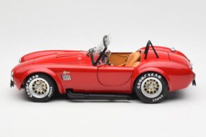 Shelby Cobra 427 S/C Röd Kyosho 1:18 08047R Metall — bild 4 av 8