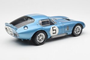 Shelby Cobra Daytona Coupe #5 D. Gurney / B. Bondurant 24 Hours of Le Mans 1964 Exoto 1:18 135190555498 Metall — bild 3 av 8