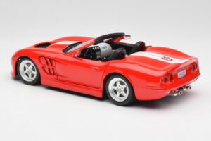Shelby Series 1 Cabriolet Röd Bburago 1:18 3353 Metall — bild 7 av 8