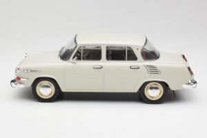 Skoda 1000 MB Grå & Vit MCG 1:18 MCG18275 Metall — bild 3 av 6