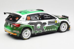 Skoda Fabia Rally2 #24 N. Gryazin / K. Aleksandrov Rally Monte Carlo 2023 IXO 1:18 18RMC155B Metall — bild 2 av 6