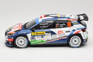 Skoda Fabia Rally2 #10 S. Wagner / G. Winter Barum Czech Rally Zlín 2024 IXO 1:18 18RMC221 Metall — bild 3 av 6