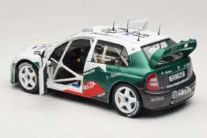 Skoda Fabia WRC #15 T. Gardemeister / P. Lukander WRC 1999 Solido 1:18 90457 Metall — bild 5 av 8