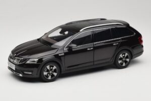 Skoda Octavia Mk4 Combi Brun Paudi Model 1:18 ZMR000005BRA Metall