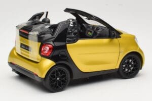 Smart Fortwo 453 Cabriolet Svart Och Gul Norev 1:18 B66960289 Metall — bild 3 av 8