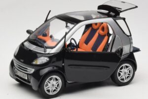 Smart Fortwo Svart Kyosho 1:18 0004830V000C08Q00 Metall — bild 2 av 8