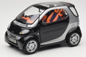Smart Fortwo Svart Kyosho 1:18 0004830V000C08Q00 Metall