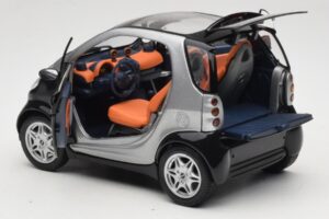 Smart Fortwo Svart Kyosho 1:18 0004830V000C08Q00 Metall — bild 5 av 8