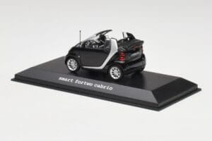 Smart Fortwo Cabrio Djup Svart Minichamps 1:43 Q0022561V001C18Q00 Metall — bild 3 av 4