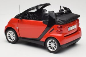 Smart Fortwo W451 Cabrio Röd Svart Minichamps 1:18 150036333 Metall — bild 7 av 8