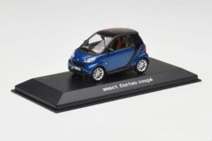 Smart Fortwo Coupe Aqua Blå Metallic & Svart Minichamps 1:43 Q0022558V001C77Q00 Metall — bild 2 av 4