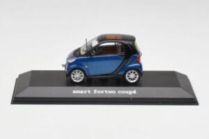 Smart Fortwo Coupe Aqua Blå Metallic & Svart Minichamps 1:43 Q0022558V001C77Q00 Metall