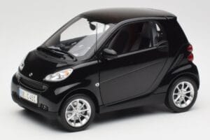 Smart Fortwo Coupé W451 Deep Svart Minichamps 1:18 Q0022563V001C02Q00 Metall