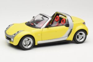 Smart Roadster 452 Gul Bburago 1:18 34099-M2 Metall