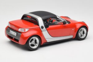 Smart Roadster Röd Bburago 1:18 34099 Metall — bild 3 av 8