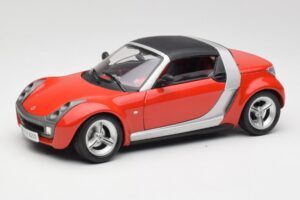 Smart Roadster Röd Bburago 1:18 34099 Metall