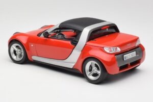 Smart Roadster Röd Bburago 1:18 34099 Metall — bild 7 av 8