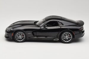 SRT Viper GTS Svart Maisto 1:18 31128 Metall — bild 4 av 8
