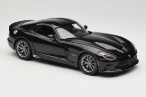 SRT Viper GTS Svart Maisto 1:18 31128 Metall — bild 6 av 8