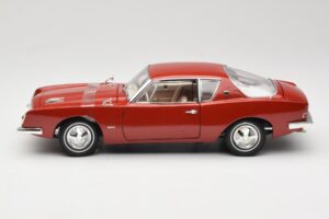 Studebaker Avanti Röd Solido 1:18 421183270 Metall — bild 4 av 8