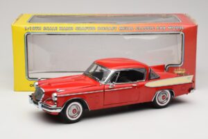 Studebaker Golden Hawk Apache Red Motor City 1:18 80009 Metall — bild 8 av 8