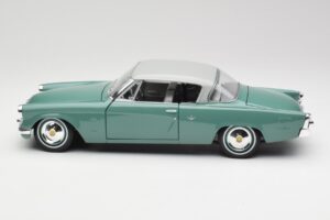 Studebaker Starliner Seafoam Grön & Shasta Vit Maisto 1:18 31651 Metall — bild 2 av 8