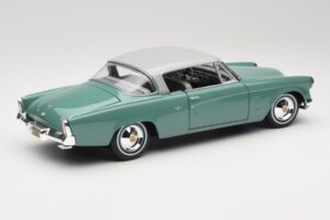 Studebaker Starliner Seafoam Grön & Shasta Vit Maisto 1:18 31651 Metall — bild 4 av 8