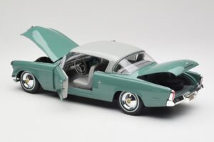 Studebaker Starliner Seafoam Grön & Shasta Vit Maisto 1:18 31651 Metall — bild 6 av 8