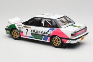 Subaru Legacy RS BC5 Group A #7 C. McRae / D. Ringer Rally Sweden 1992 Otto 1:18 OT1158 Resin — bild 5 av 6