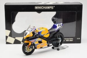 Suzuki GSX-R 1000 Team Alstare Corona Extra T. Corser WSB 2005 Minichamps 1:12 122052211 Metall — bild 6 av 6
