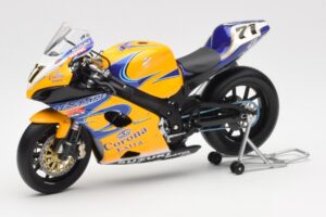 Suzuki GSX-R 1000 Team Alstare Corona Extra Y. Kagayama WSB 2005 Minichamps 1:12 122052271 Metall — bild 2 av 6