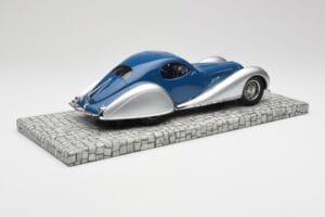 Talbot-Lago T150 C-SS Coupe Blå Silver Minichamps 1:18 107117122 Resin — bild 2 av 6